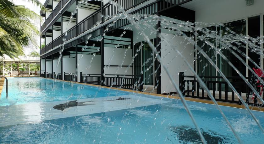 Фото 
Aranta Airport Hotel
