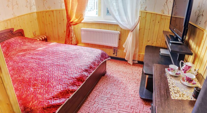 Фото 
Din-Din Guest House
