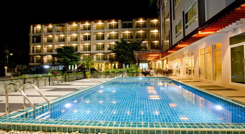 Фото 
Sinsuvarn Airport Suite Hotel
