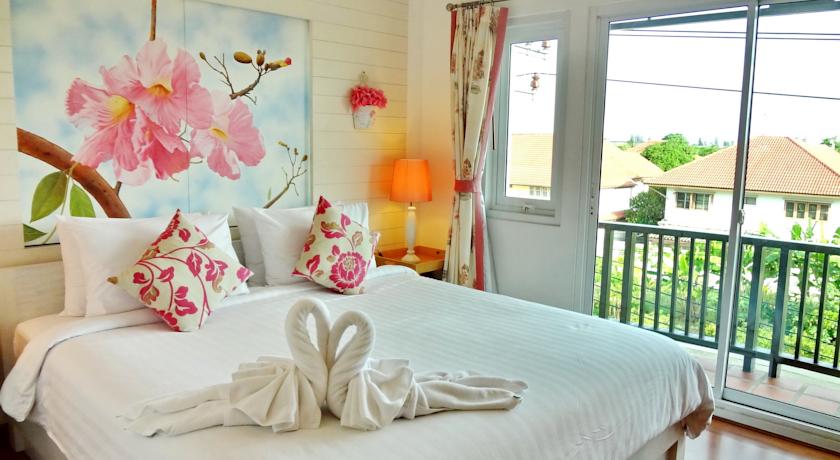 Фото 
Bussaba Bangkok Suvarnabhumi Airport Hotel
