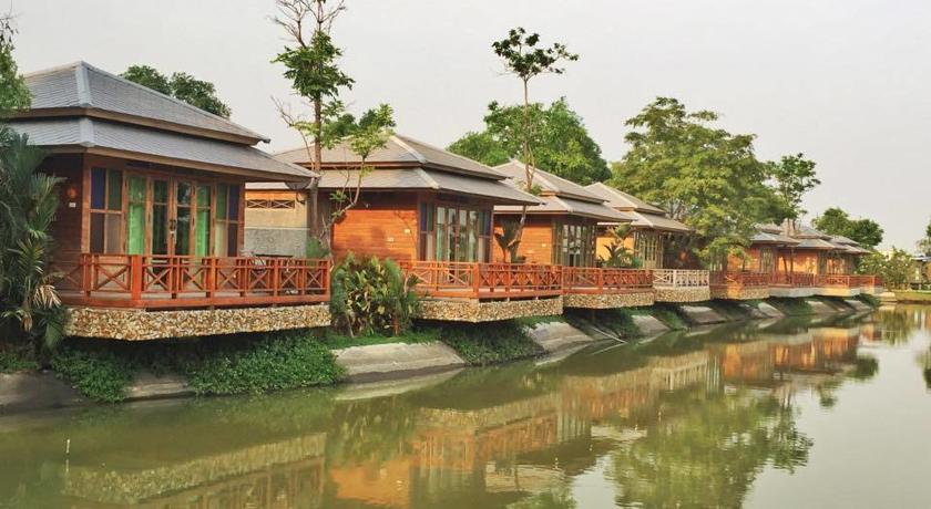 Фото 
Jumpunta Garden View Resort
