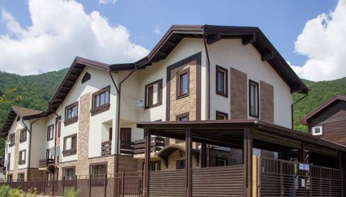 Фото 
The Harbourview
