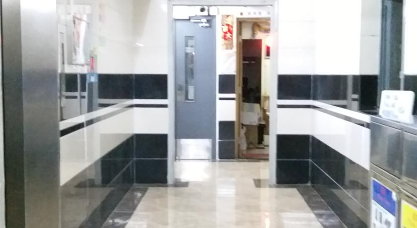 Фото 
The St. George’s Park Hotel
