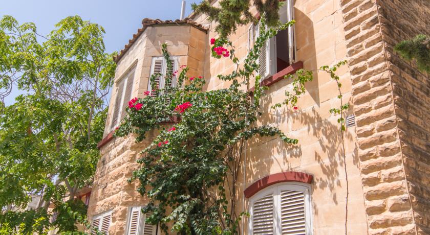 Фото 
Canifor Hotel
