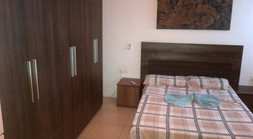 Фото 
Modern Apartment Bugibba
