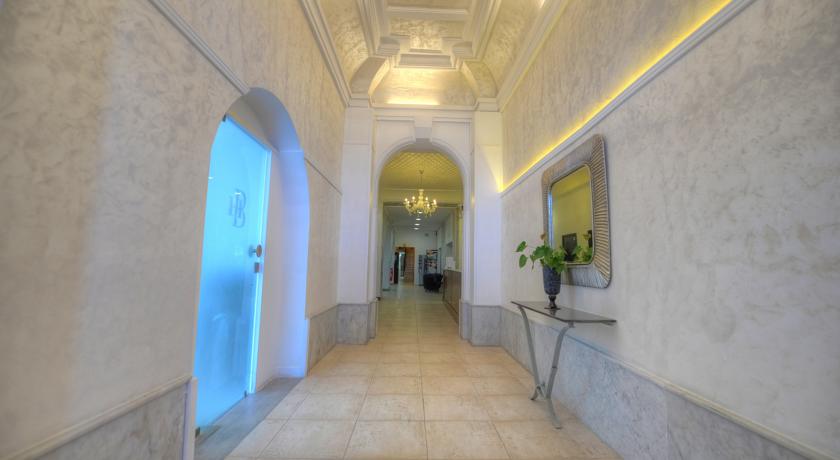 Фото 
Valletta Ajkla Mansion
