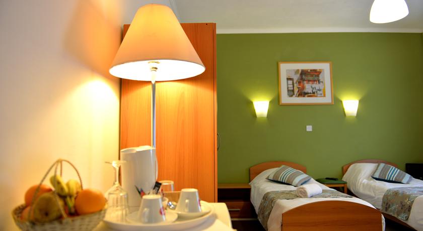 Фото 
Calypso Hotel
