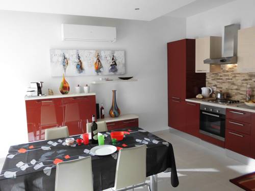 Фото 
Atlantis Lodge
