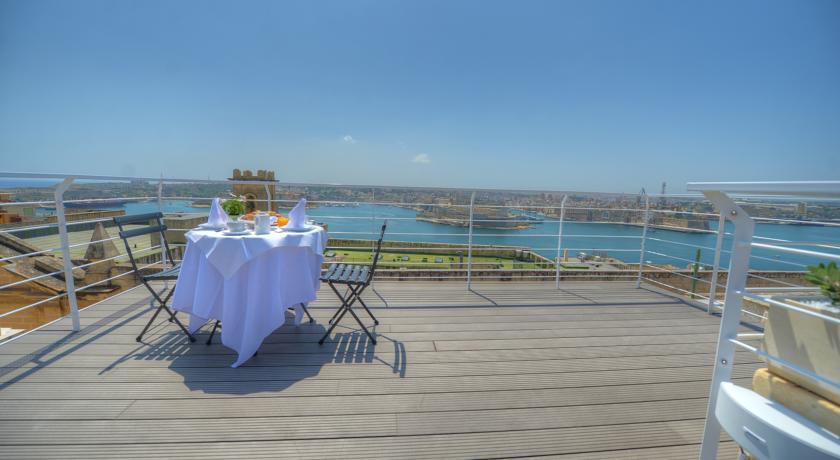 Фото 
Carini Farmhouses
