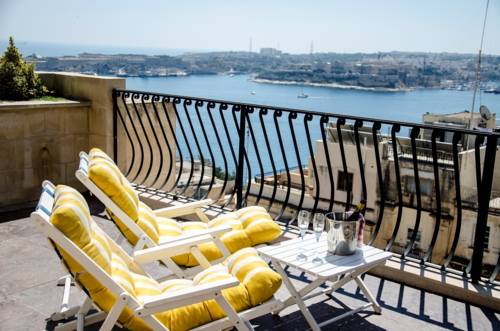 Фото 
Mystic Flower B&B
