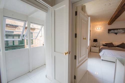 Фото 
Il-Wileġ Bed & Breakfast
