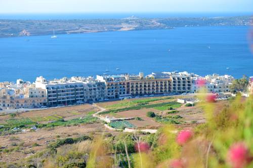 Фото 
Med Deluxe Apartments
