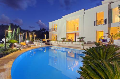 Фото 
The Waves holiday apartment
