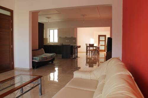 Фото 
Seagull II Luxury Historic Static Charter
