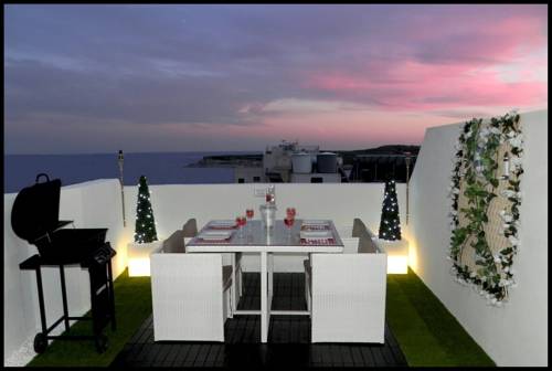 Фото 
Fiorita Penthouse
