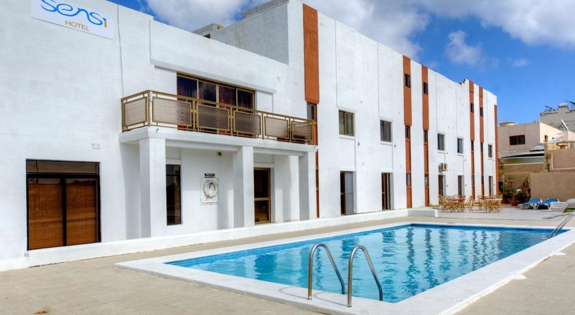 Фото 
Corinthia Palace Hotel & Spa
