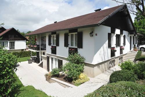 Фото 
Holiday home Bled Wes
