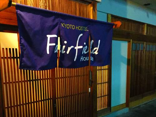 Фото 
Mitsui Garden Hotel Osaka Premier
