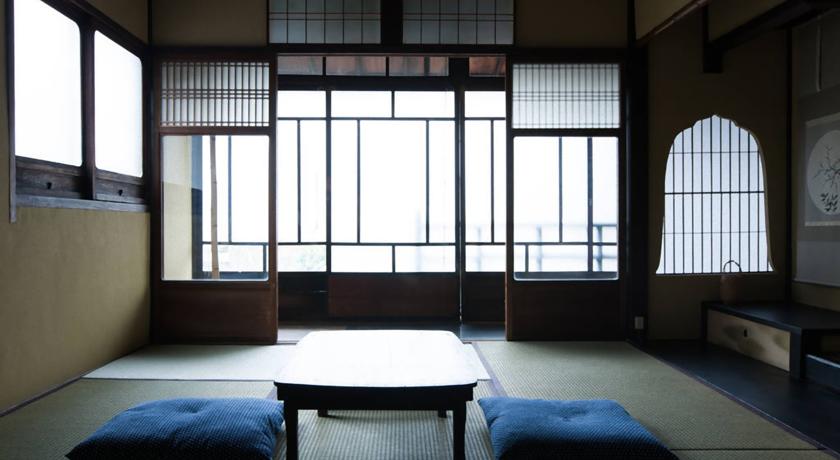 Фото 
APA Hotel Osaka Higobashi Ekimae
