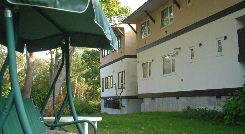 Фото 
Omiya Ryokan
