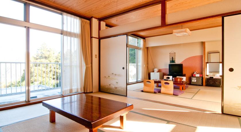 Фото 
Weekly Sapporo 2000 & Annex
