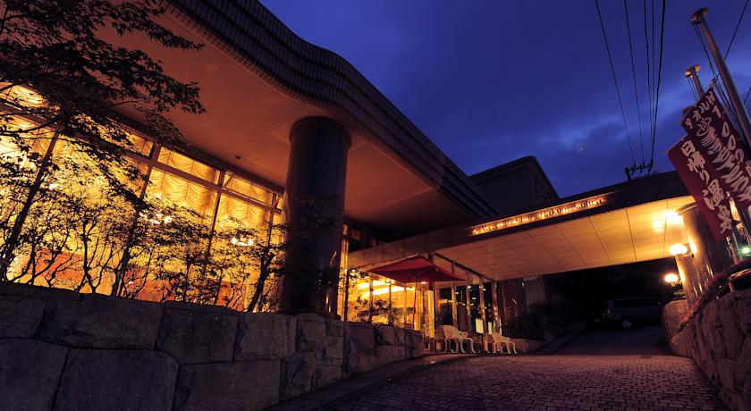 Фото 
APA Hotel Sapporo Susukino
