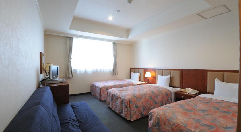 Фото 
Sutton Hotel Hakata City
