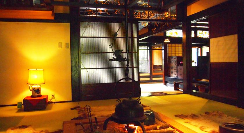 
Senjukaku
