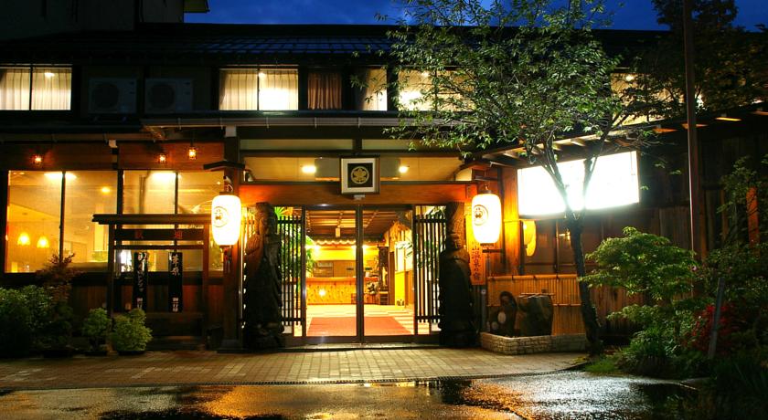 
Yudanaka Tawaraya Ryokan
