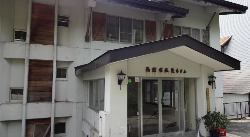 Фото 
Kobe Sannomiya R2 Hostel
