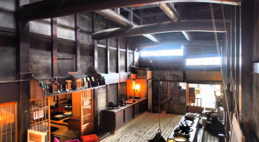 Фото 
Royal Suites
