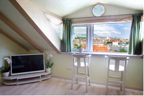 
Apartments Zoric
