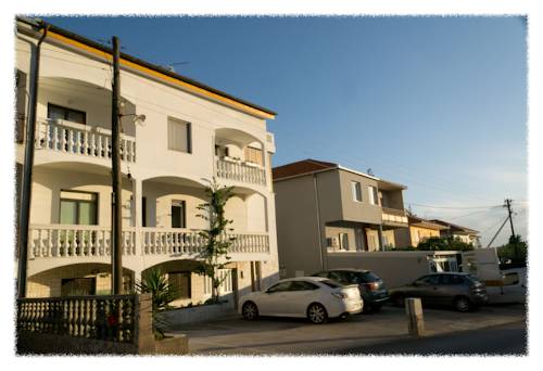 Фото 
Apartment Hosana
