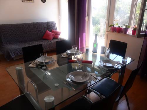 Фото 
Penthouse Apartment
