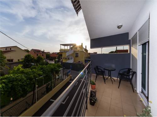 
Villa Borna Apartments
