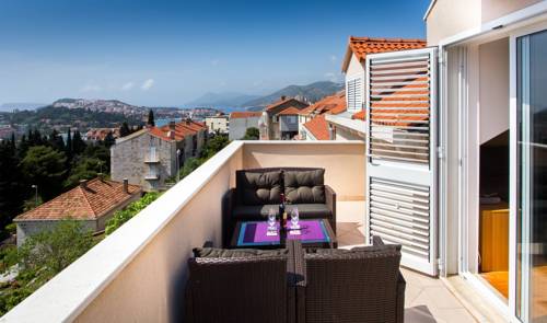 Фото 
Boutique Hotel Oasi
