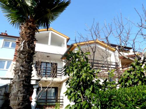 Фото 
Hotel Aristos
