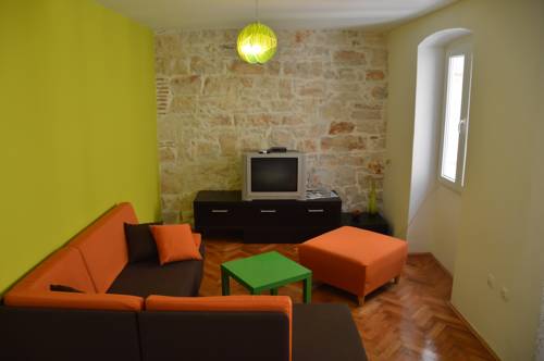 Фото 
LeBan Hotelicious Guesthouse
