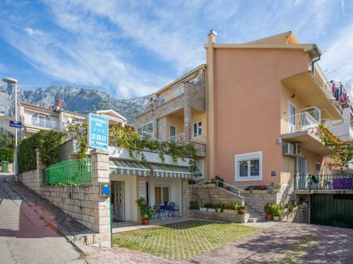 Фото 
Apartments and Rooms Erik
