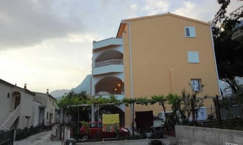 Фото 
Guest House Castrum
