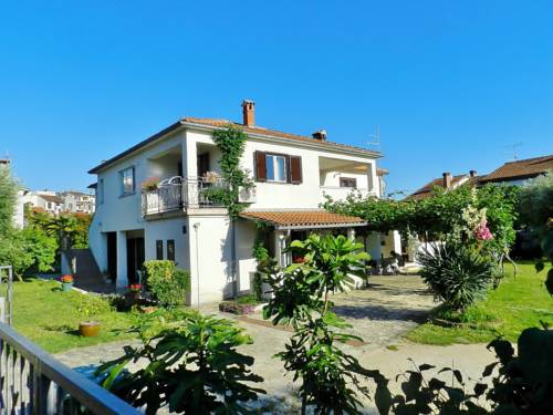 Фото 
Guesthouse Santin
