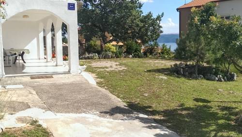 Фото 
Pera Family Apartment
