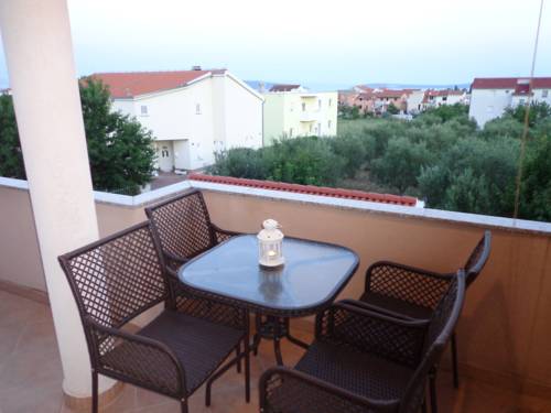 Фото 
Apartment Biskupa Frane Franica Croatia
