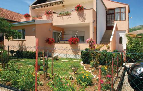 
Sol Stella Apartments
