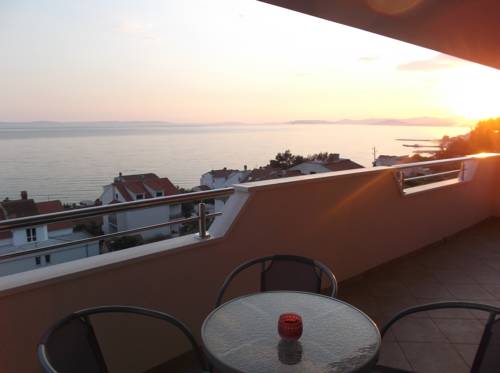 Фото 
Apartment Ankica
