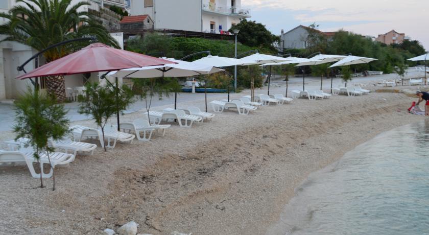 Фото 
One-Bedroom Apartment Grljevacka 03
