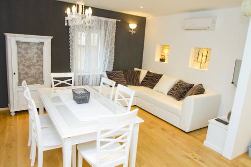 Фото 
Apartment Irena
