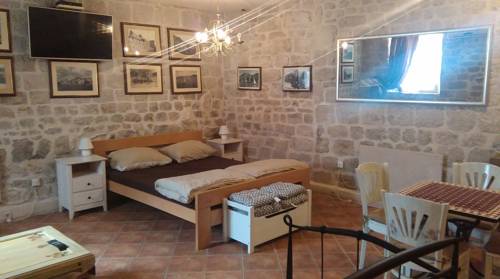 Фото 
Apartment Zora
