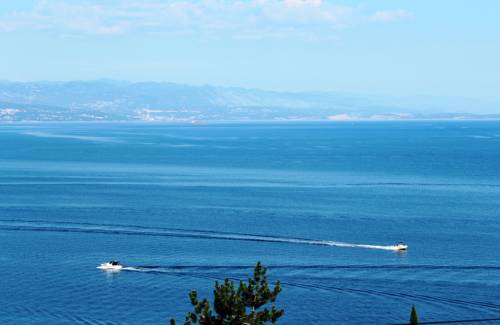 Фото 
Perla Apartment
