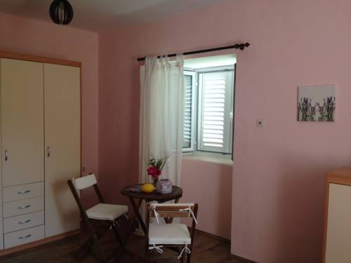 Фото 
Apartment Sweet
